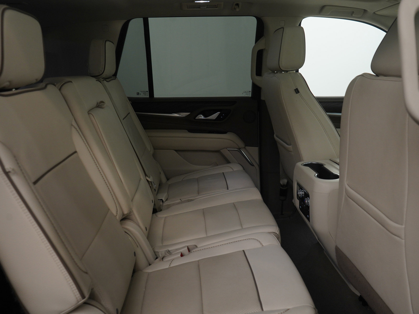 Used 2022 GMC Yukon Denali image 13