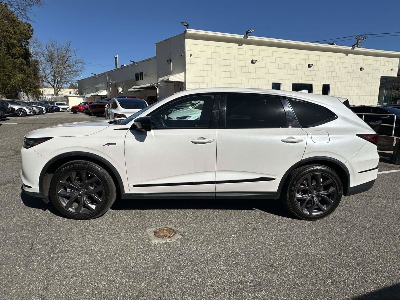Used 2023 Acura MDX A-Spec AWD/4WD image 6