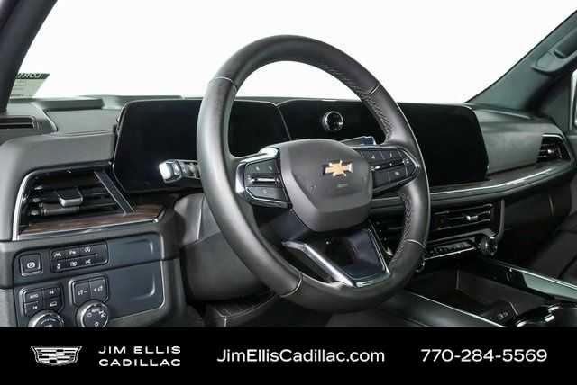 Used 2025 Chevrolet Tahoe LT image 4