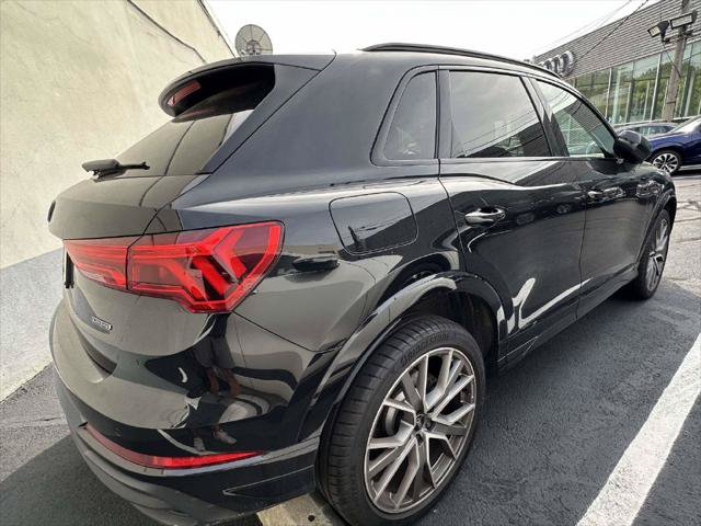 Used 2025 Audi Q3 2.0T Premium Plus w/ Premium Plus Package AWD/4WD image 2