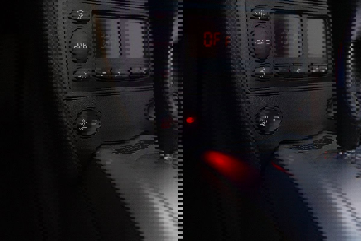 Used 2004 Porsche 911 Carrera 4S image 19