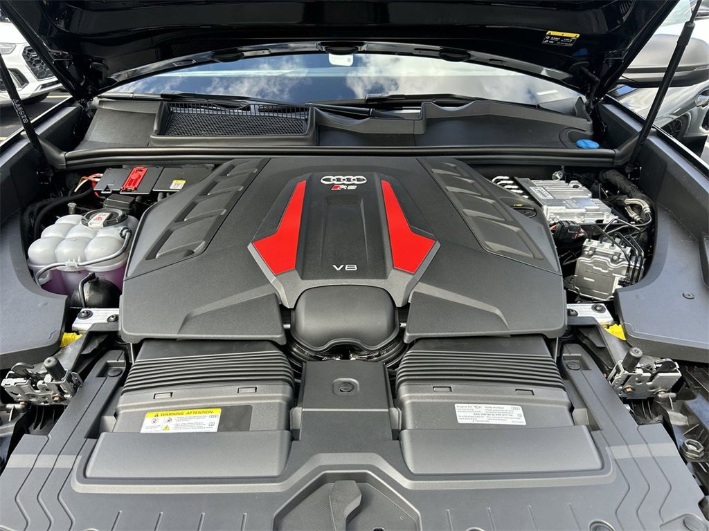 New 2026 Audi RS Q8 performance image 17