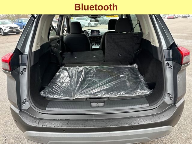 Used 2023 Nissan Rogue S image 10
