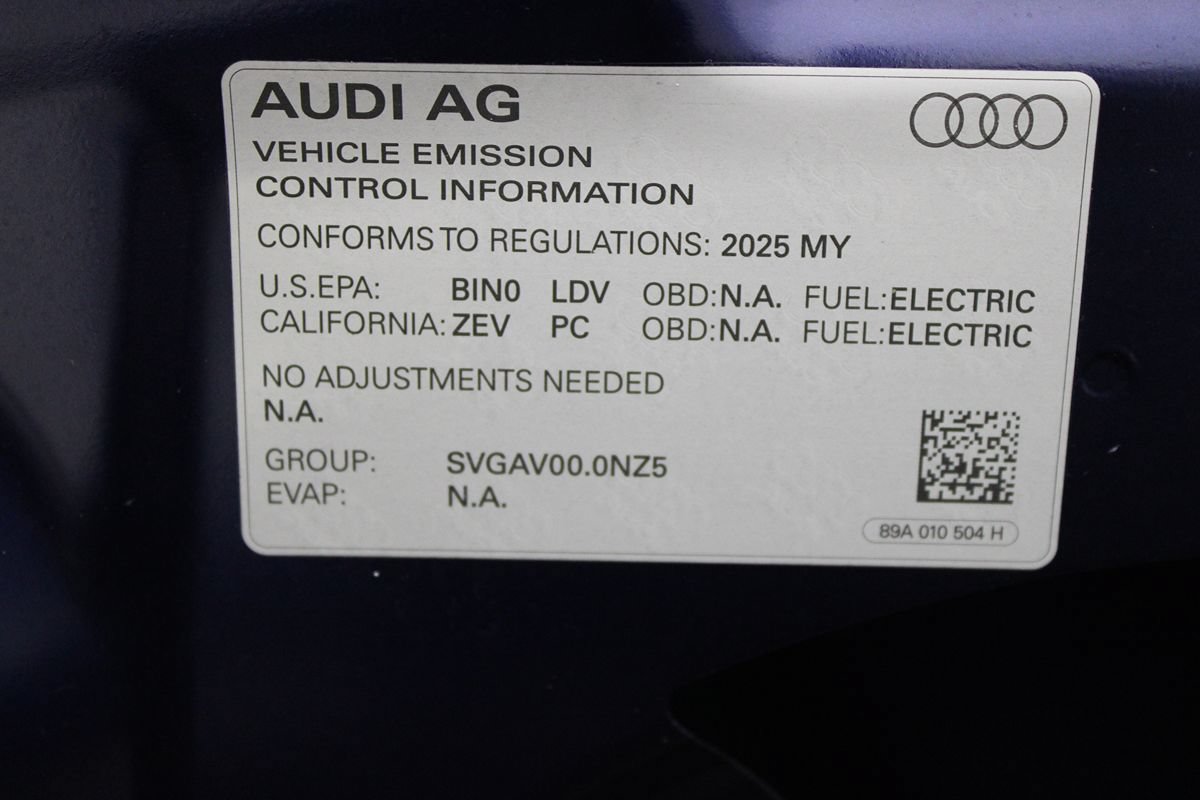 Used 2025 Audi Q4 e-tron Premium Plus w/ Premium Plus AWD/4WD image 41