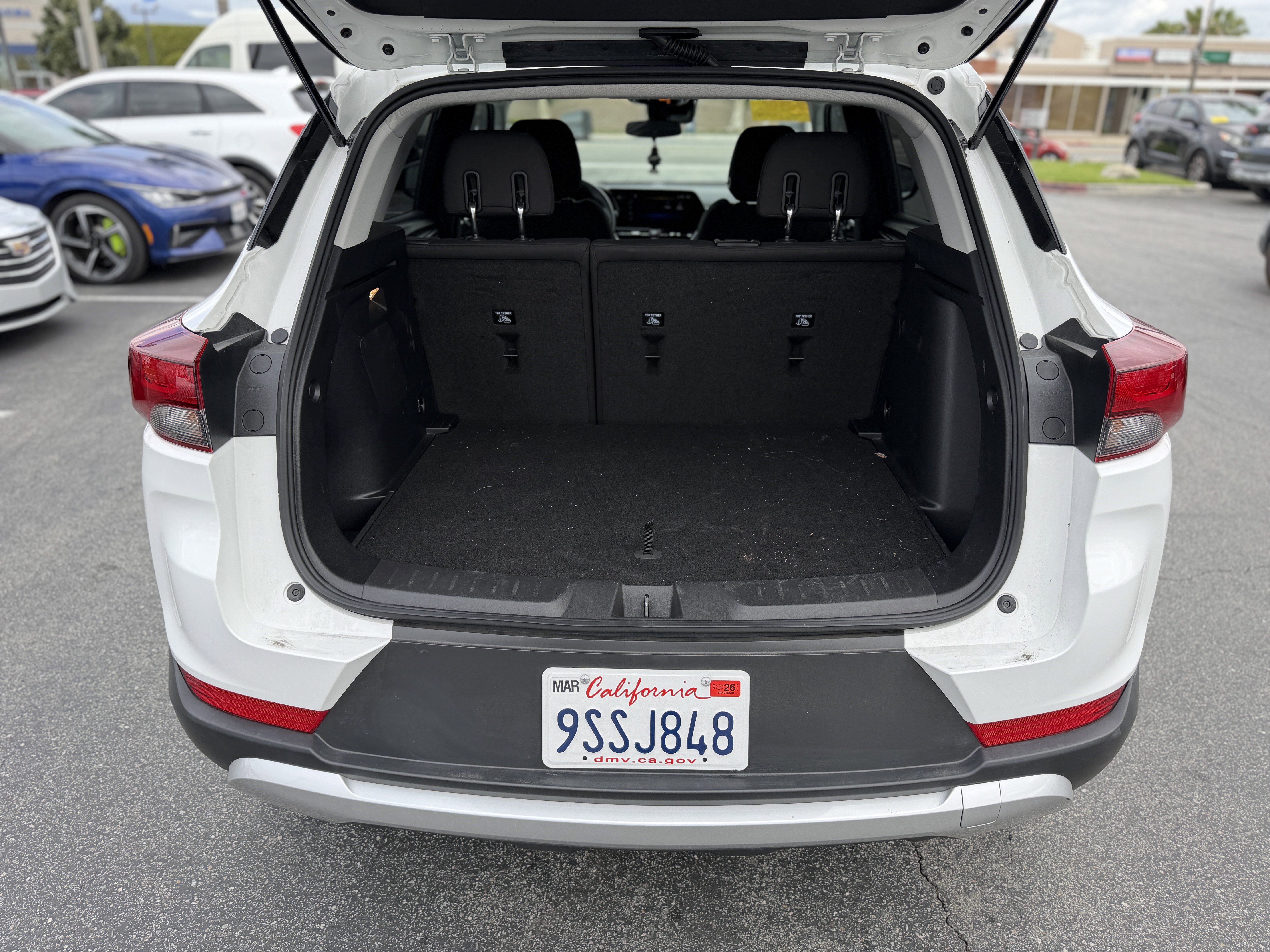 Used 2025 Chevrolet TrailBlazer LT image 8