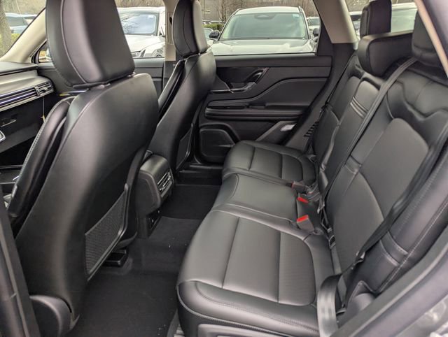 New 2026 Lincoln Corsair Premiere image 11