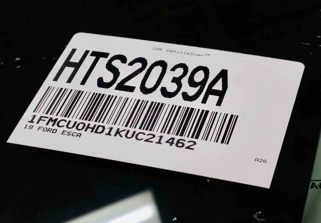 Certified 2019 Ford Escape SEL image 36