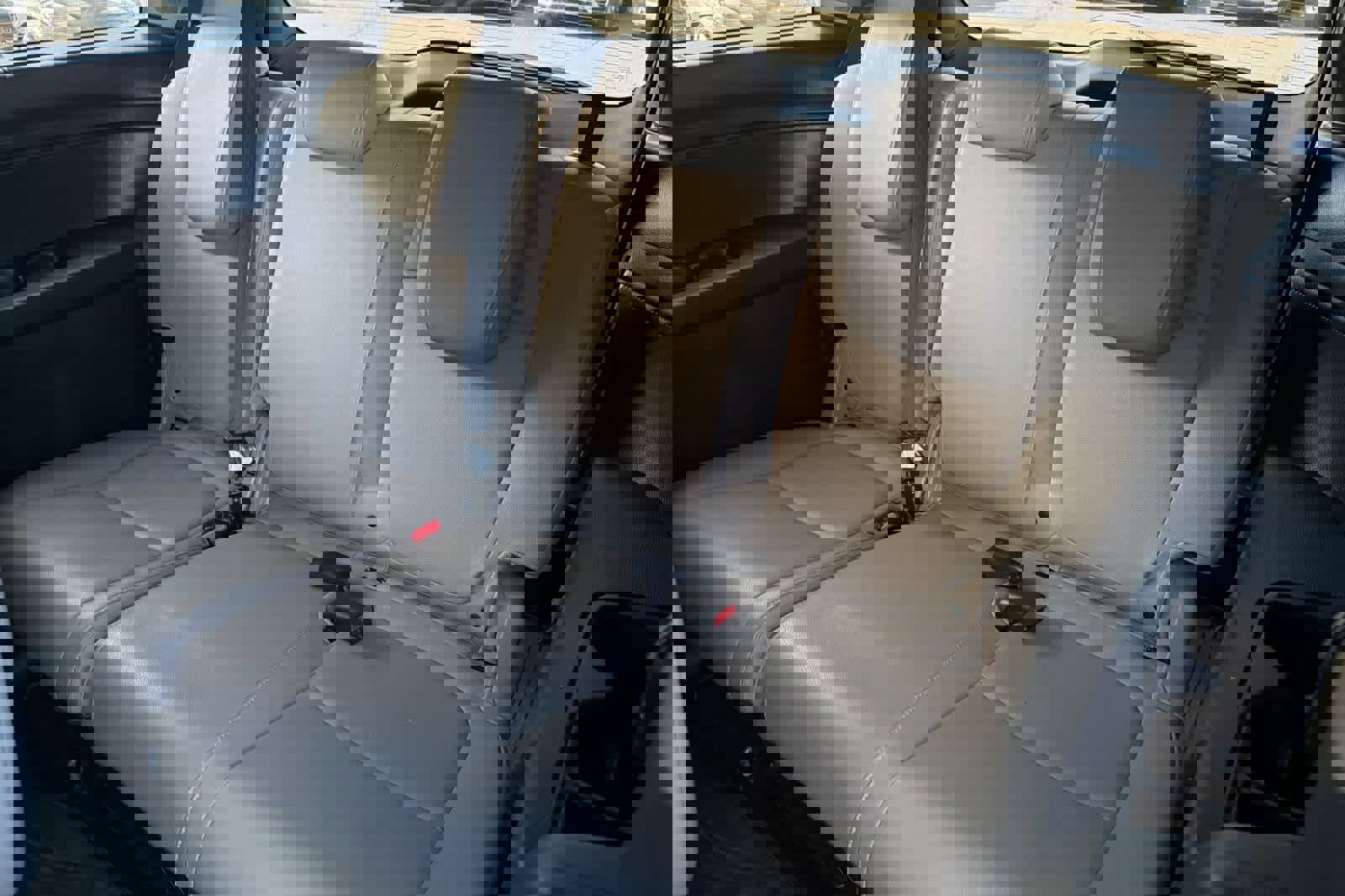 Used 2018 Honda Odyssey Elite image 18