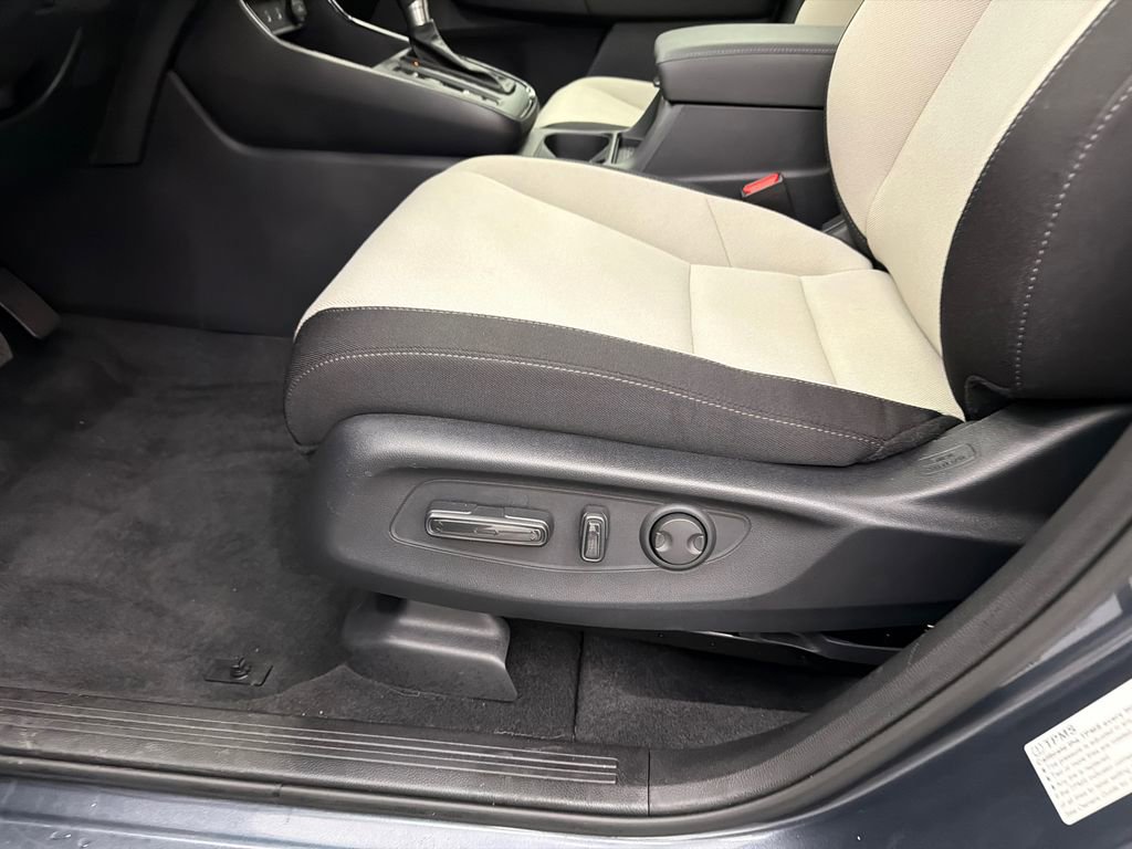 Used 2026 Honda CR-V EX image 10