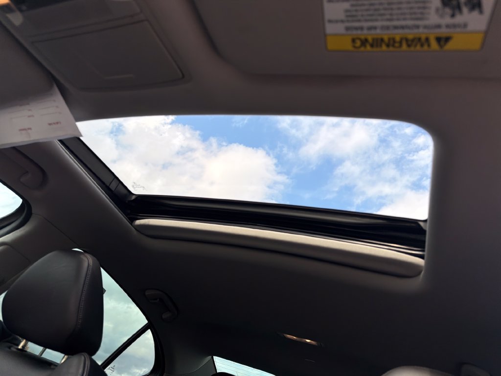 Used 2015 Acura TLX w/ Technology Package FWD image 22