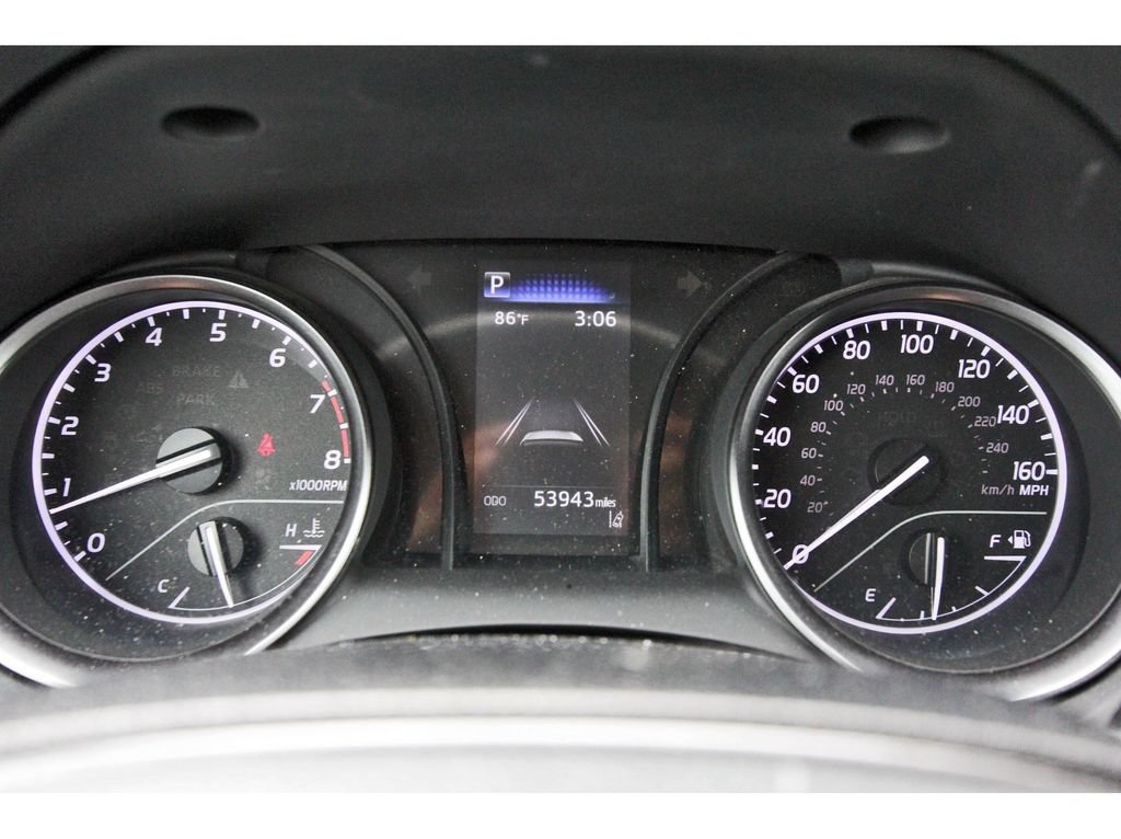 Used 2023 Toyota Camry SE FWD image 18