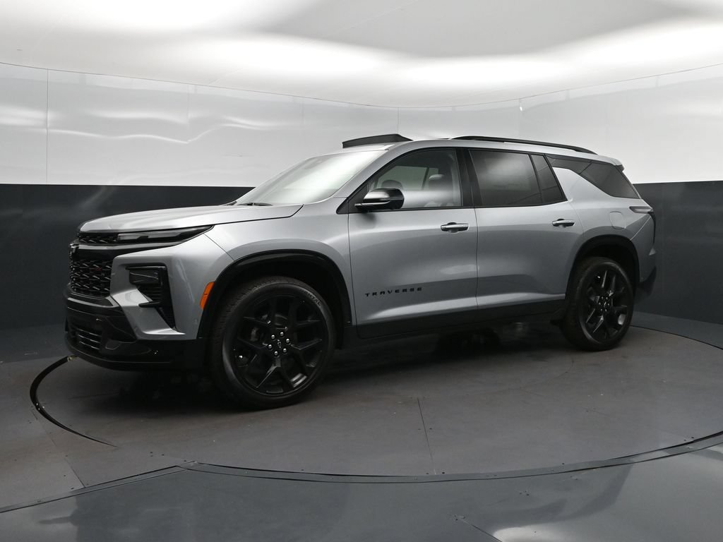 New 2026 Chevrolet Traverse RS w/ LPO, Floor Liner Package FWD image 3