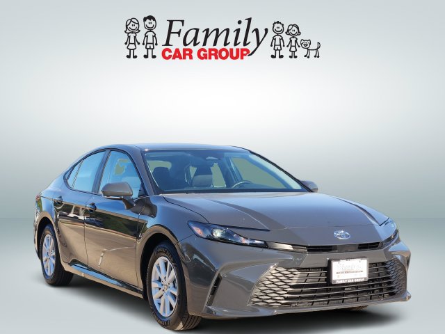 New 2026 Toyota Camry LE FWD image 2