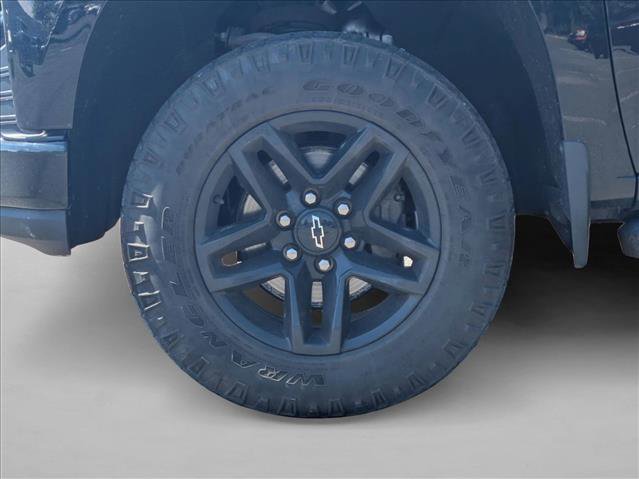 Used 2021 Chevrolet Silverado 1500 LT Trail Boss w/ LT Trail Boss Premium Package AWD/4WD image 9
