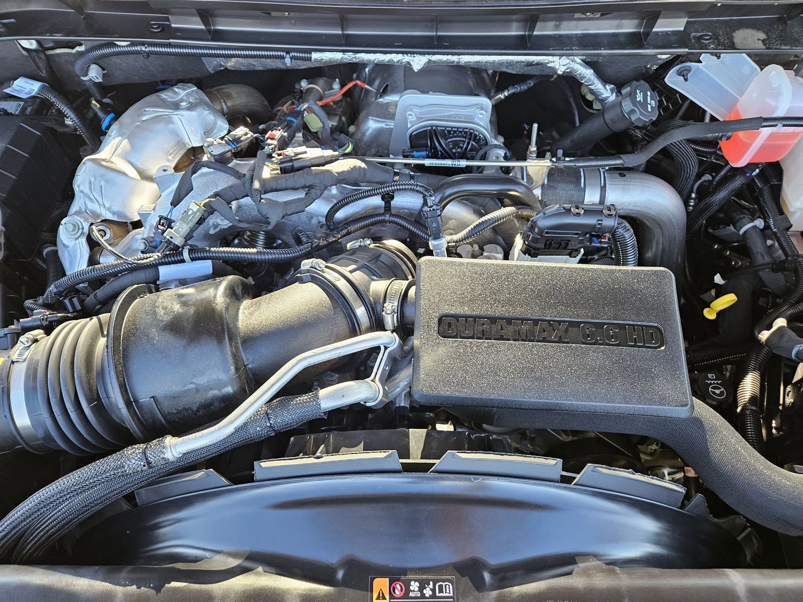 Certified 2025 GMC Sierra 2500 AT4 w/ AT4 Premium Plus Package image 36