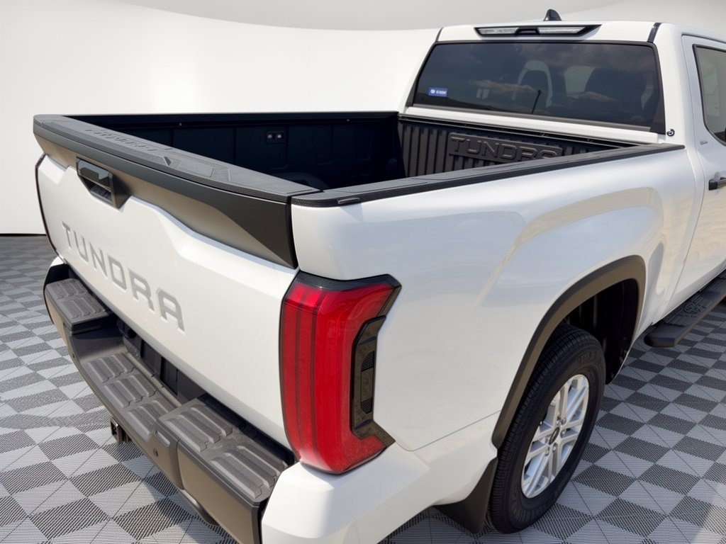 Used 2026 Toyota Tundra SR5 AWD/4WD image 28