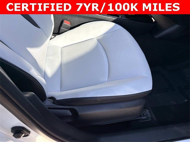 Used 2019 Toyota Prius XLE image 10