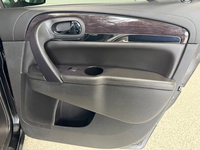 Used 2017 Buick Enclave Leather AWD/4WD image 23