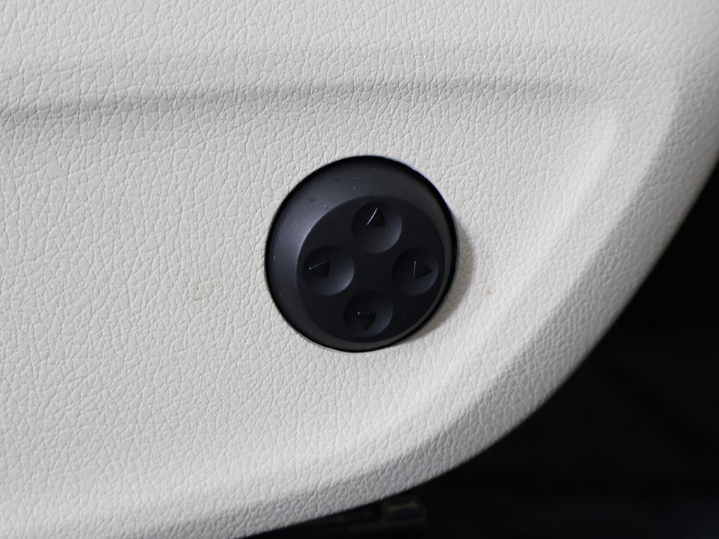 Used 2023 Mercedes-Benz GLE 450 4MATIC image 39