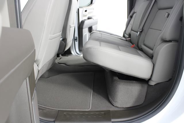 New 2026 GMC Sierra 1500 SLT image 19