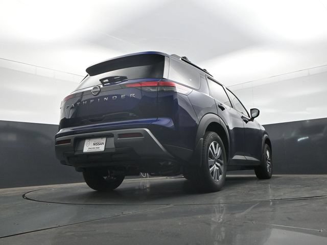 Used 2026 Nissan Pathfinder SL FWD image 31