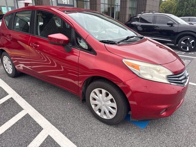 Used 2015 Nissan Versa Note SV FWD image 2