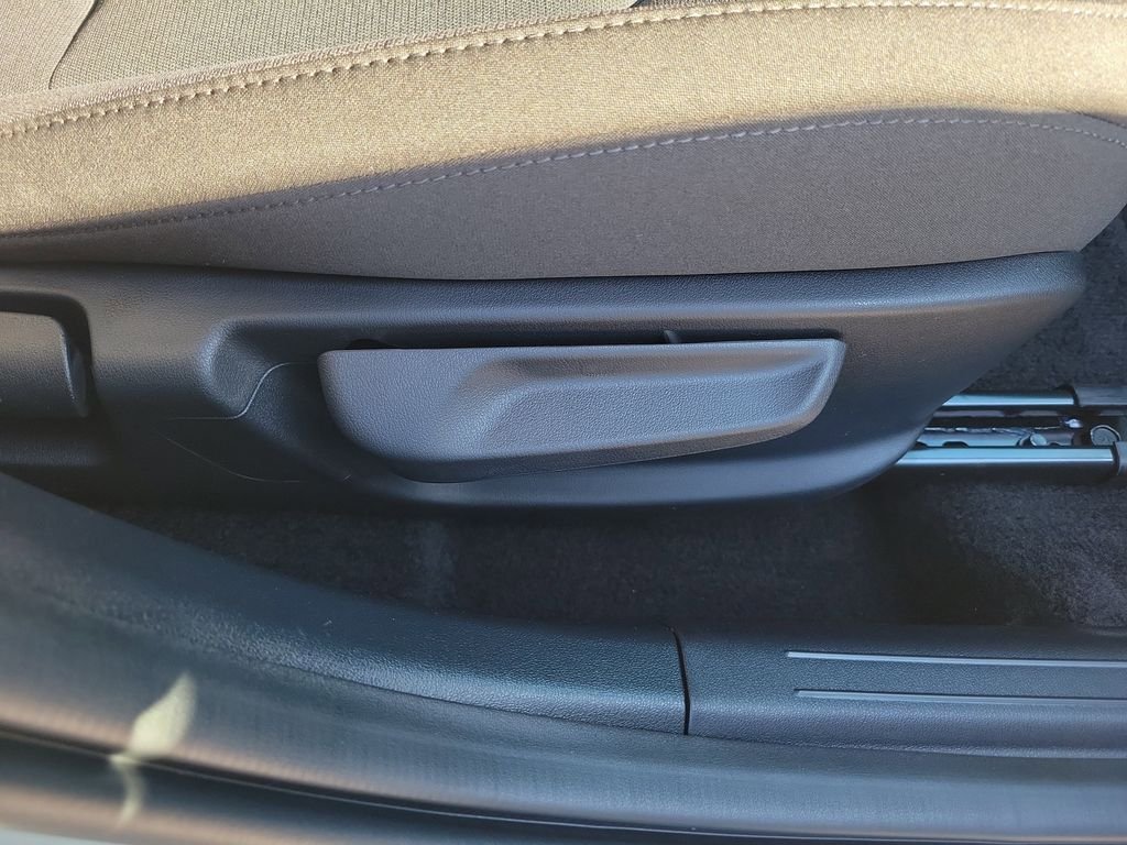 New 2026 Kia K4 LXS image 9
