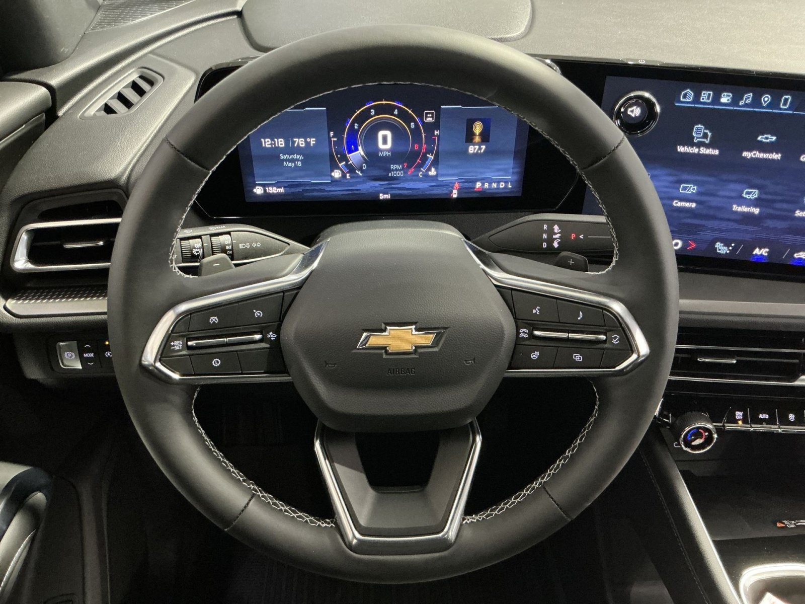 New 2026 Chevrolet Traverse LT w/ LPO, Floor Liner Package FWD image 17