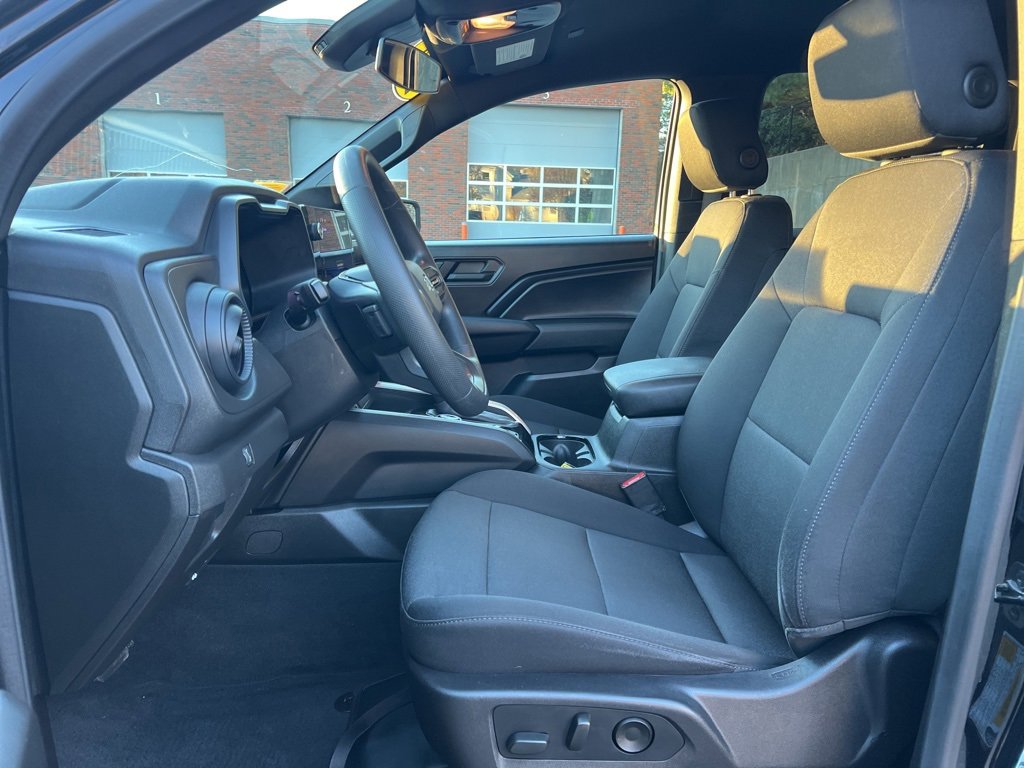 Used 2024 Chevrolet Colorado Trail Boss w/ Advanced Trailering Package image 13