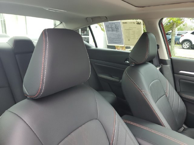 Used 2025 Nissan Altima 2.5 SR w/ SR Premium Package FWD image 24