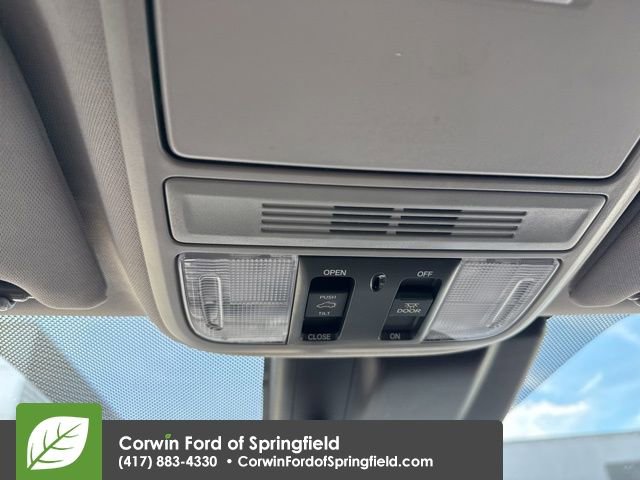 Used 2018 Honda Odyssey EX-L image 16