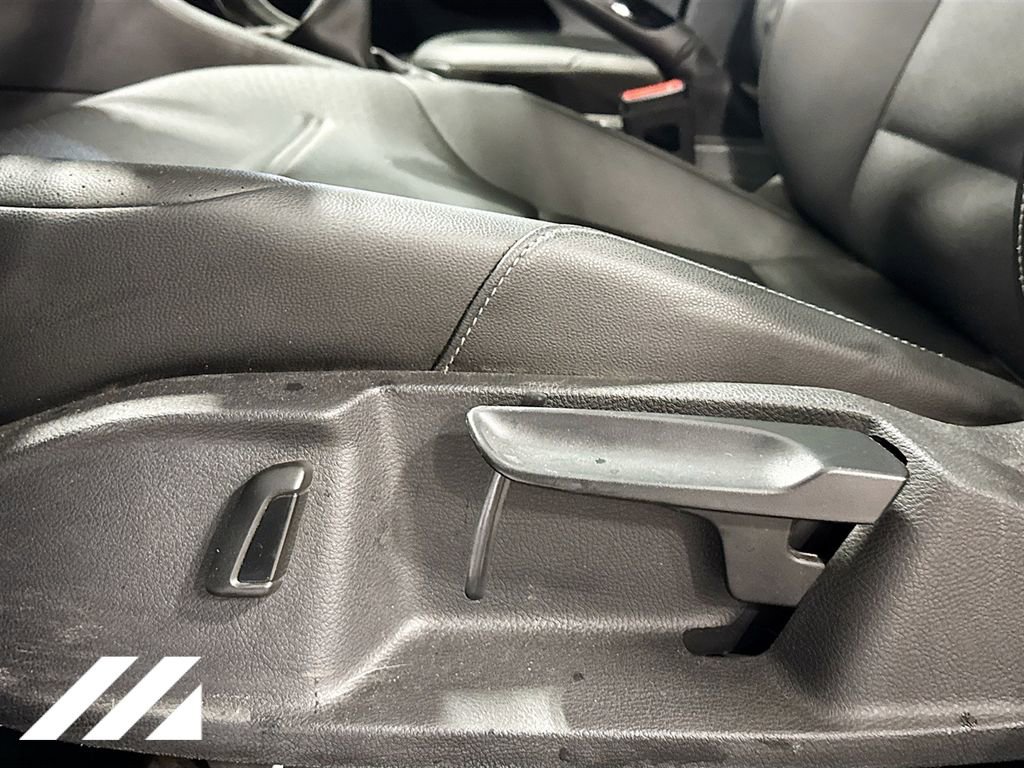 Used 2018 Volkswagen Golf SE FWD image 21