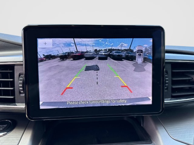 Certified 2022 Ford Explorer XLT w/ Equipment Group 202A RWD image 26