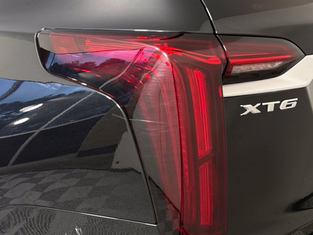 Used 2020 Cadillac XT6 Premium Luxury AWD/4WD image 13