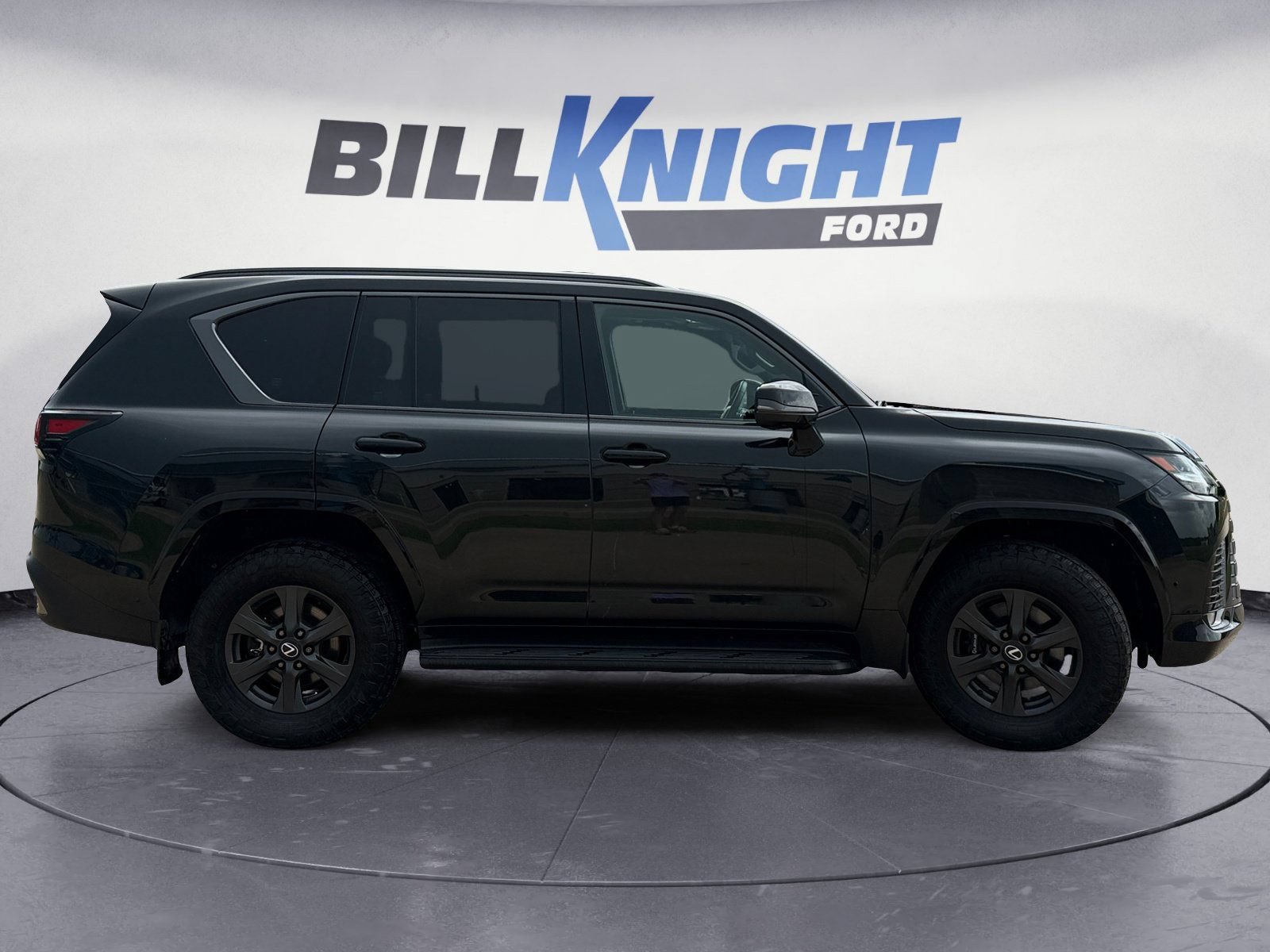 Used 2025 Lexus LX 700h Overtrail AWD/4WD image 6