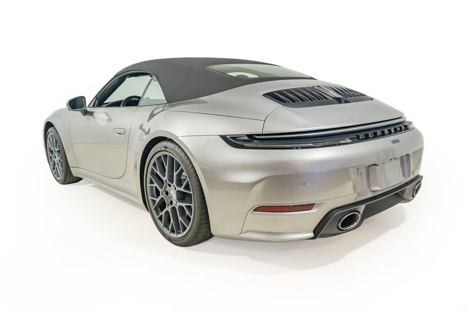 Used 2026 Porsche 911 Carrera T w/ Sportdesign Package RWD image 4