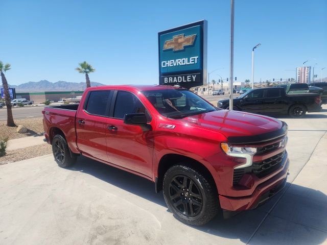 Used 2024 Chevrolet Silverado 1500 RST w/ Z71 Off-Road Package AWD/4WD image 1