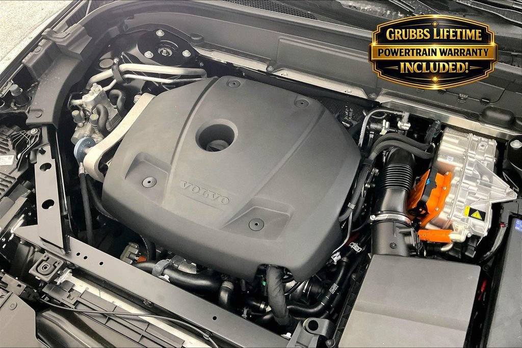 New 2026 Volvo XC60 T8 Core w/ Climate Package AWD/4WD image 33