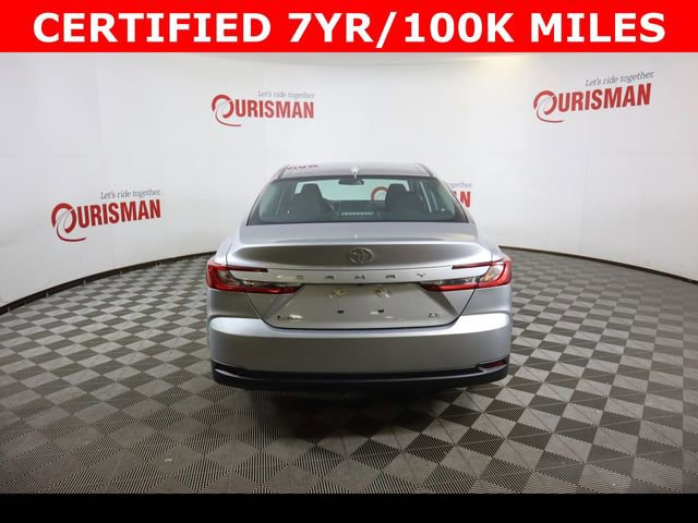 Used 2025 Toyota Camry LE FWD image 12