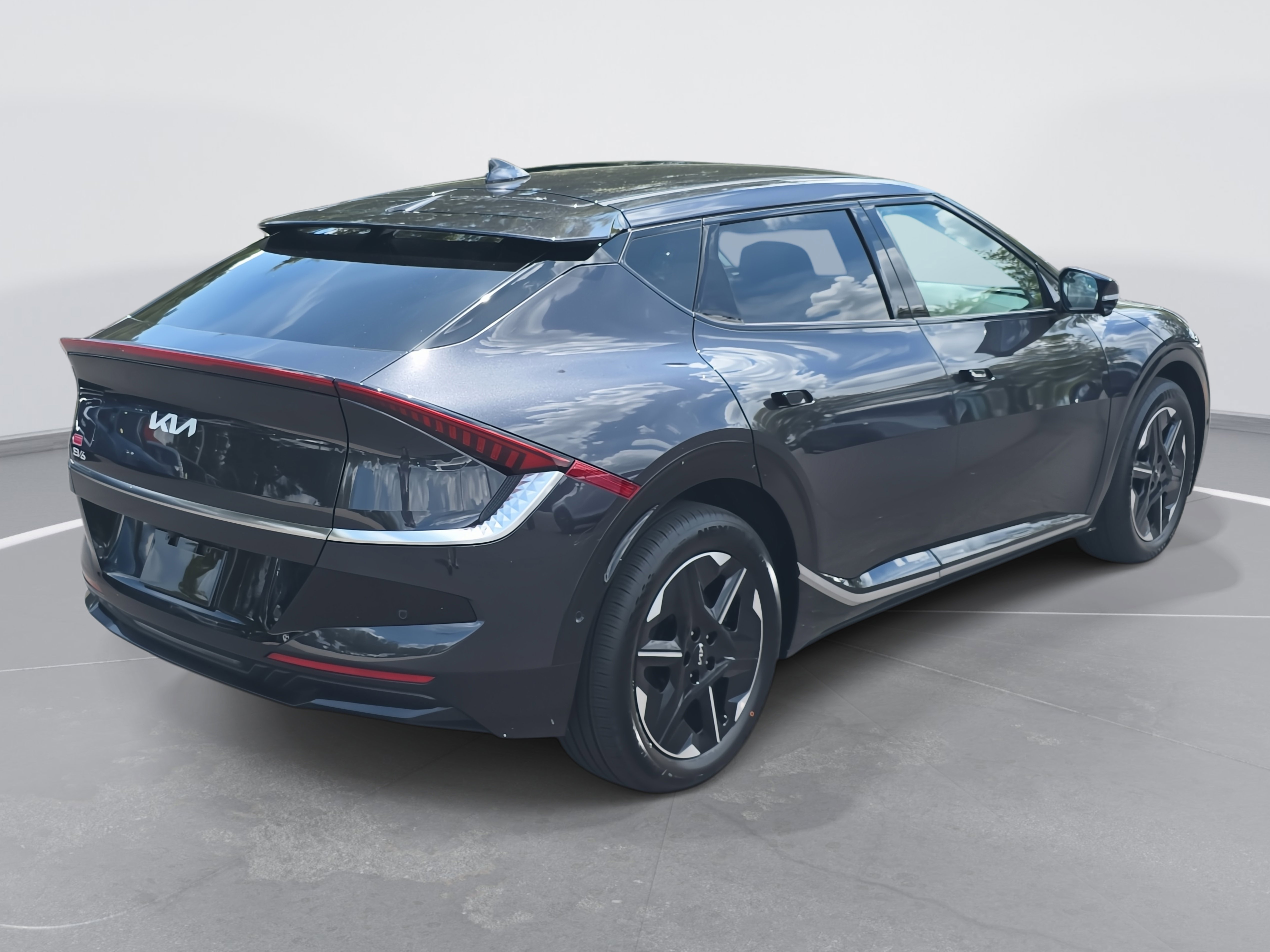 New 2025 Kia EV6 Wind image 5