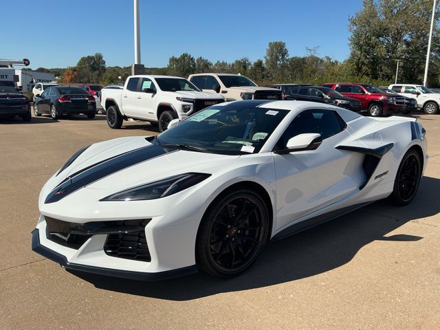 New 2027 Chevrolet Corvette Grand Sport RWD image 7
