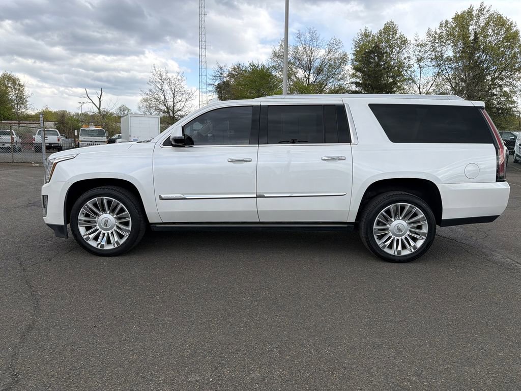 Used 2016 Cadillac Escalade ESV Platinum AWD/4WD image 2
