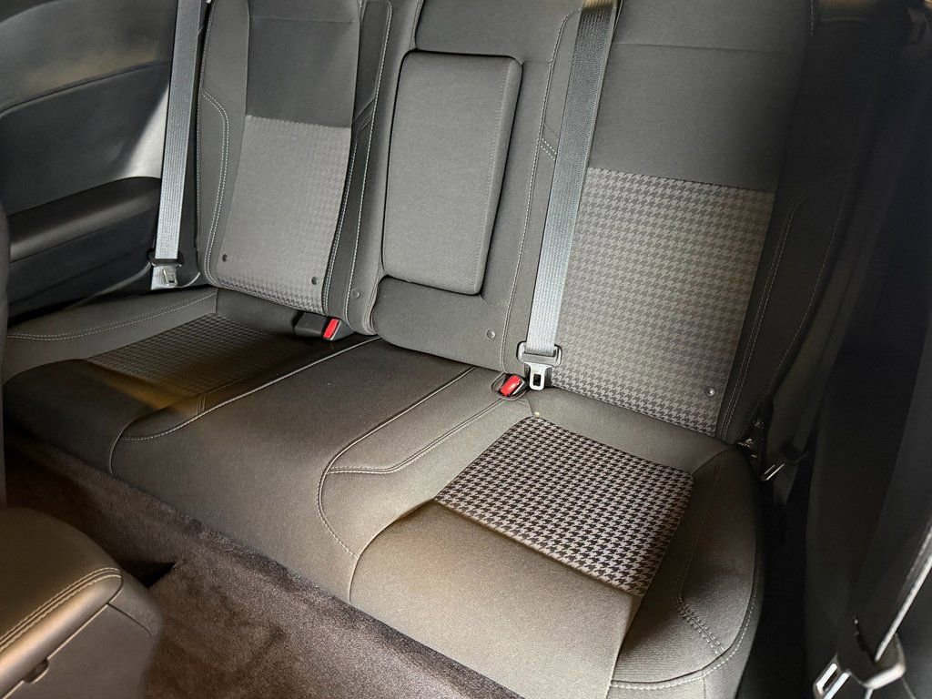 Used 2018 Dodge Challenger SXT w/ Blacktop Package image 21