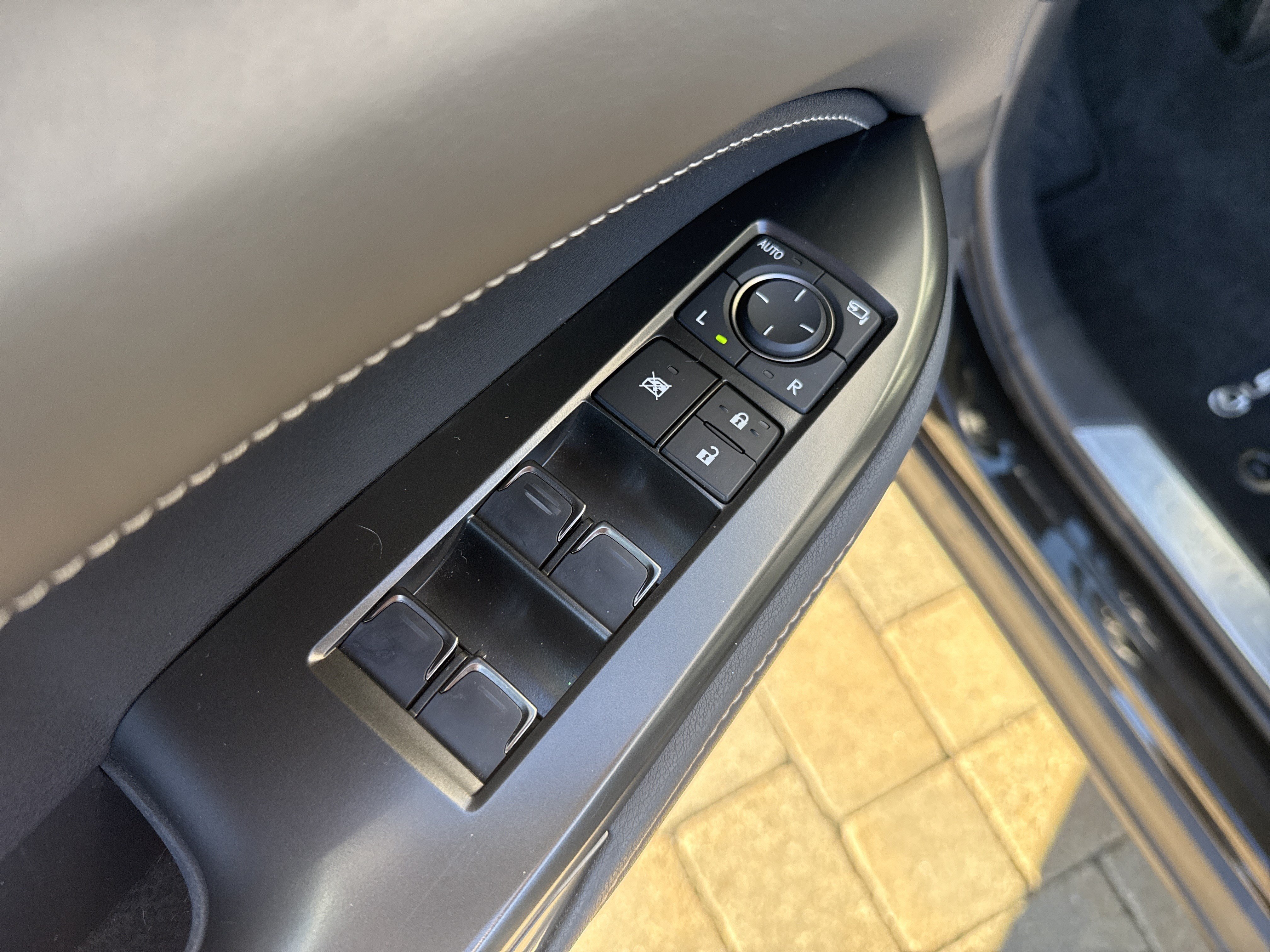 Used 2025 Lexus NX 350 AWD w/ Accessory Package (2T) image 12