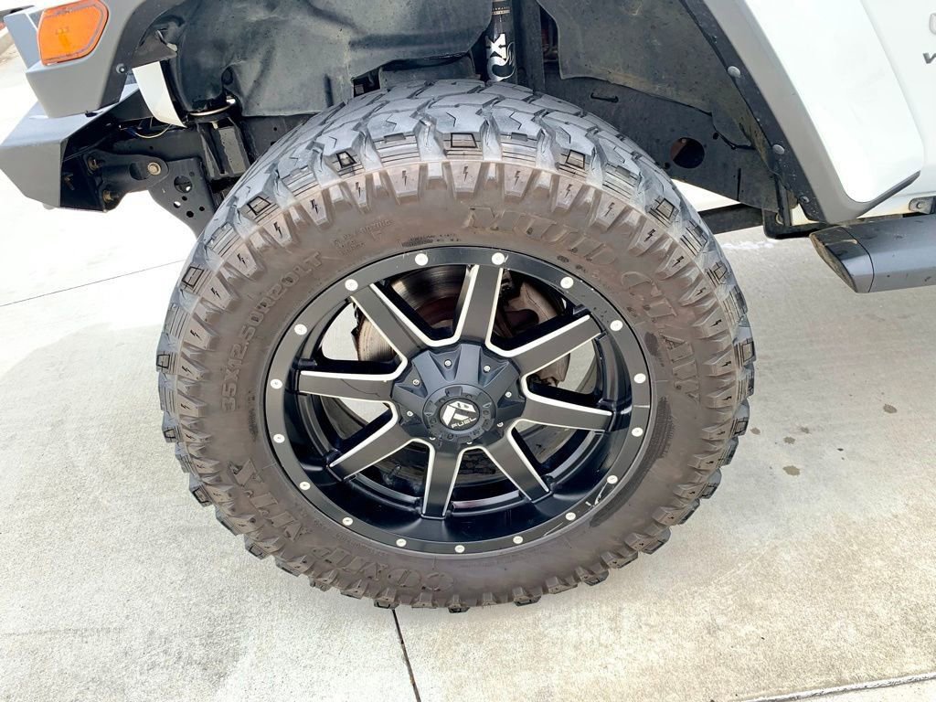 Used 2019 Jeep Wrangler Unlimited Sport S image 9