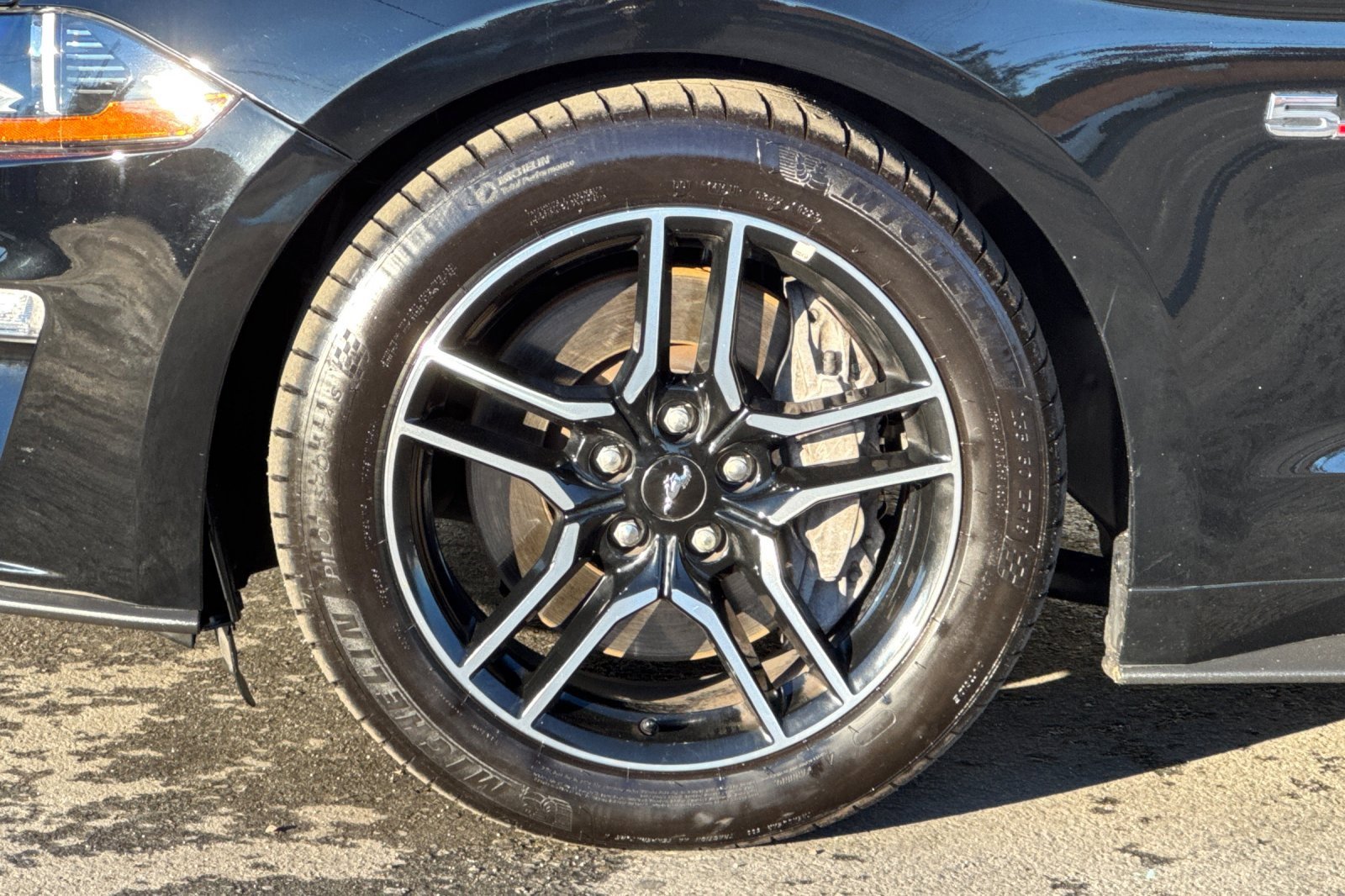 Used 2019 Ford Mustang GT Premium w/ Equipment Group 401A image 12