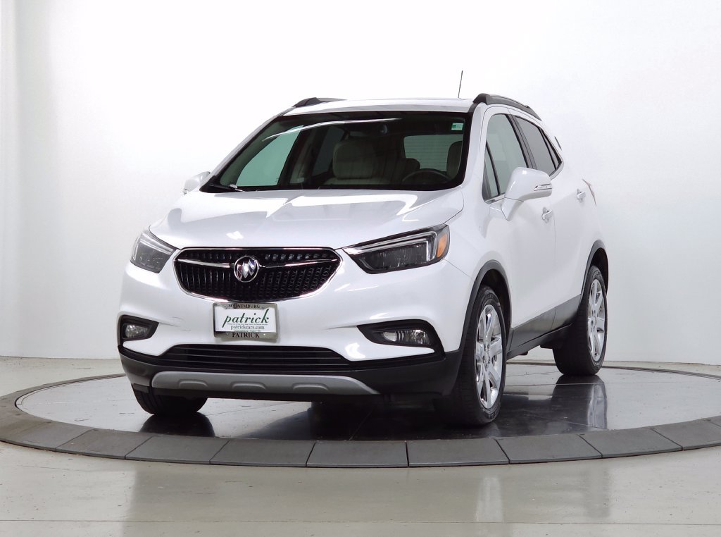 Used 2017 Buick Encore Essence w/ Experience Buick Package FWD image 3