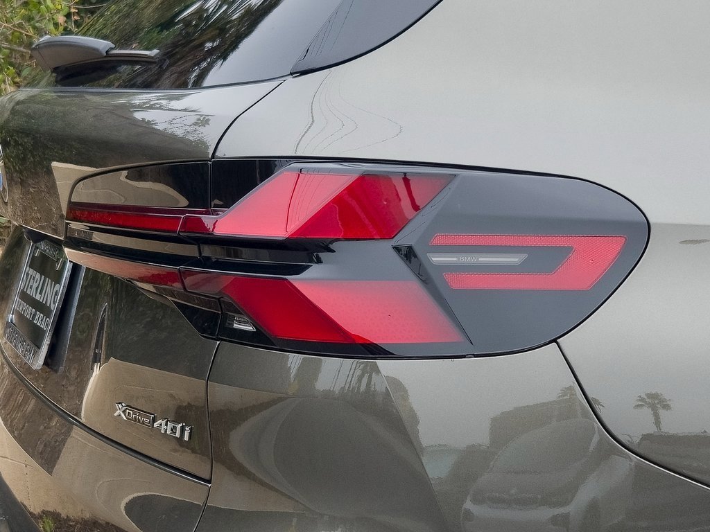 New 2026 BMW X5 xDrive40i w/ M Sport Package image 7