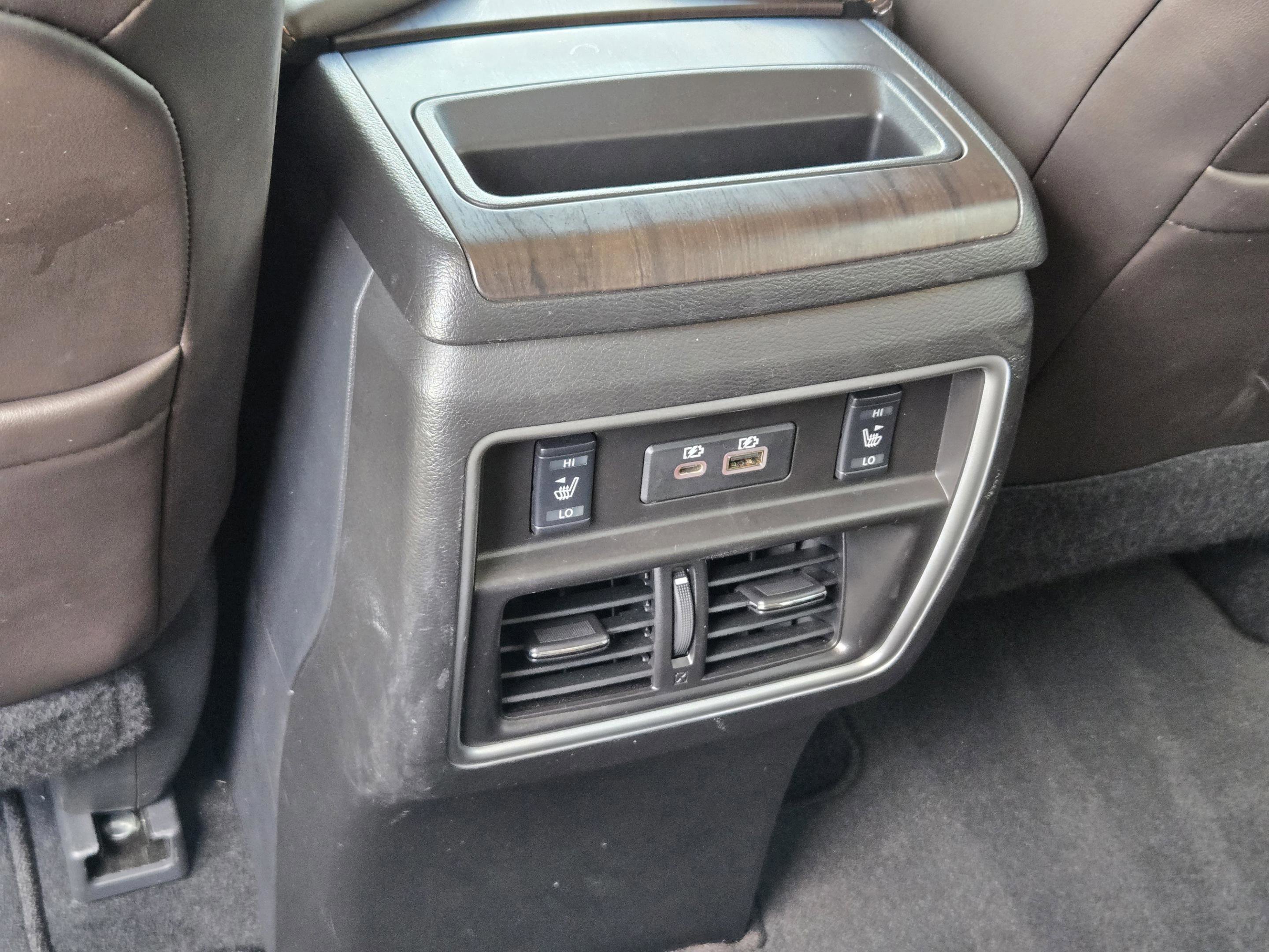 Used 2023 Nissan Murano Platinum w/ Cargo Package FWD image 30