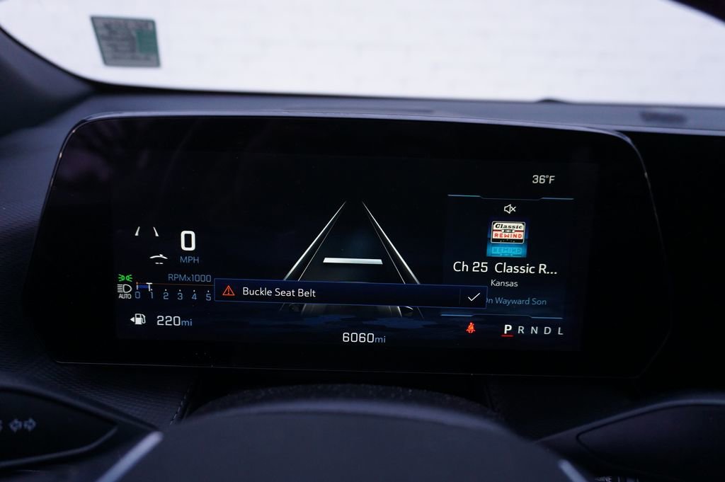 New 2025 Chevrolet Equinox LT FWD image 21